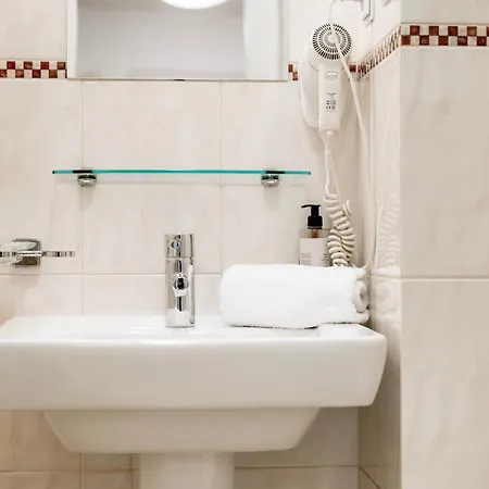Heritage Haven Charming 3br Center * Prague