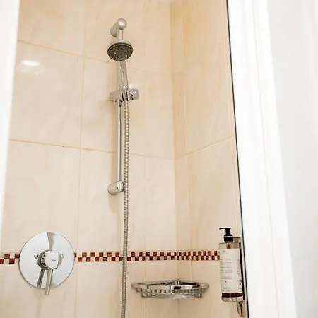 Heritage Haven Charming 3br Center *