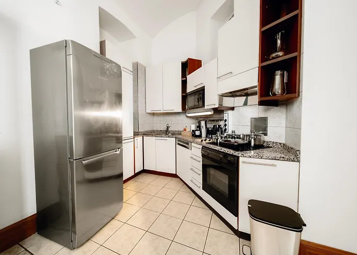 Heritage Haven Charming 3br Center
