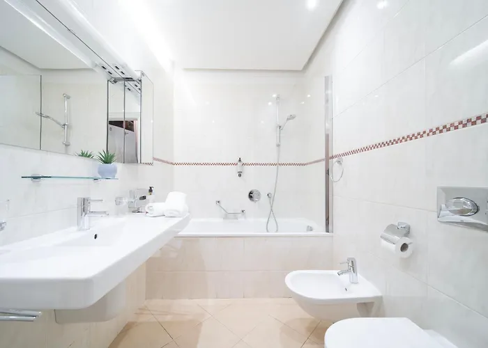 Appartement Heritage Haven Charming 3br Center *