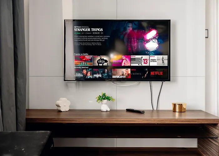 Heritage Haven Charming 3br Center Appartement *